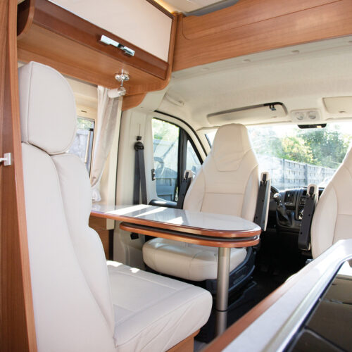 Automobili – nautica – camper